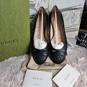 GUCCI double G leather ballet flats size 5.5 in black color. Brand new in a box